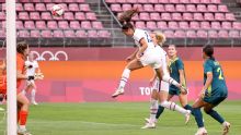 La femenil de Estados Unidos avanza a cuartos de final tras empatar 0-0 con Australia