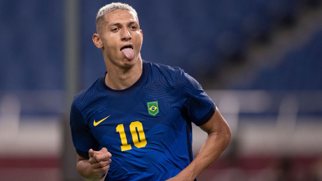 El PSG apunta a Richarlison para restablecer la inminente salida de Mbappé;  Agentes de Brasil ya están en París para negociar