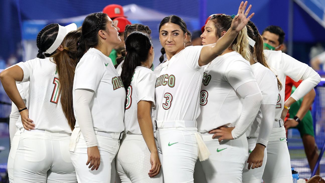 Olympics 21 Mexico Softball Team Tosses Uniforms In Olympic Village Trash