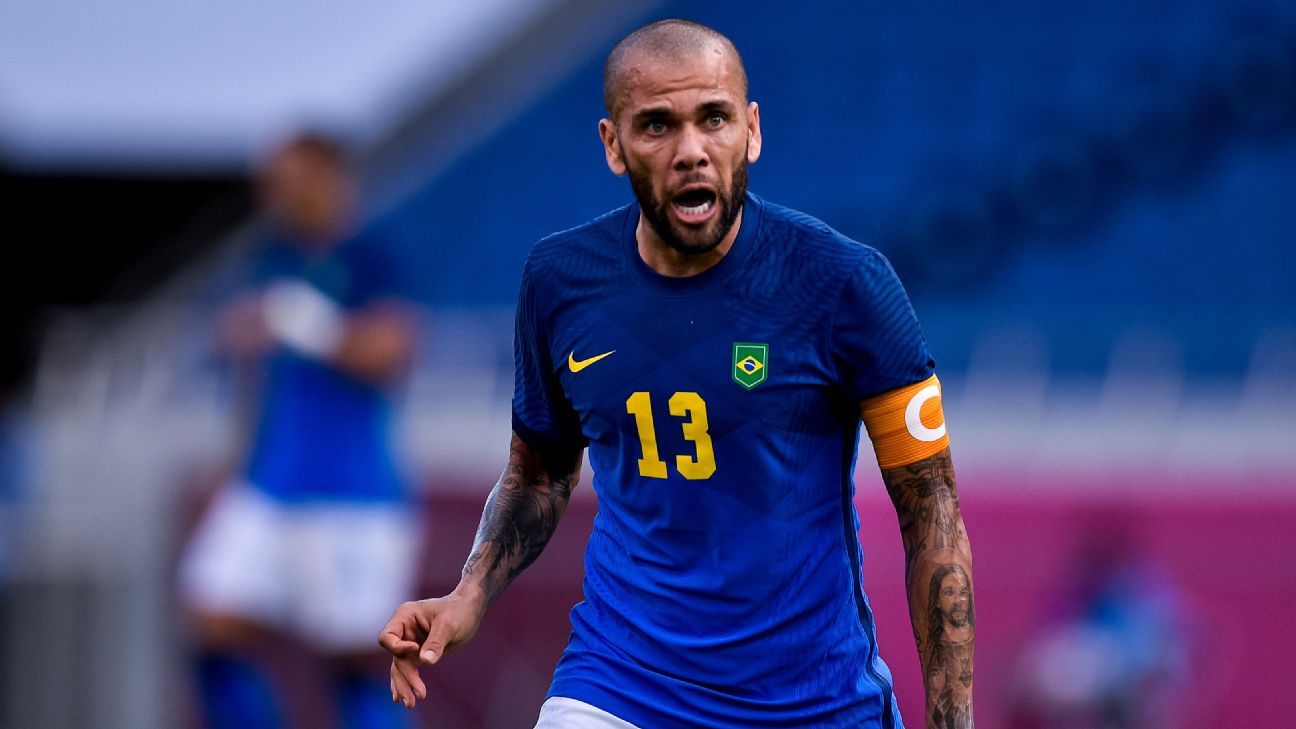 Dani Alves to leave Sao Paulo two years after joining the club; claims he is owed £2.6 million