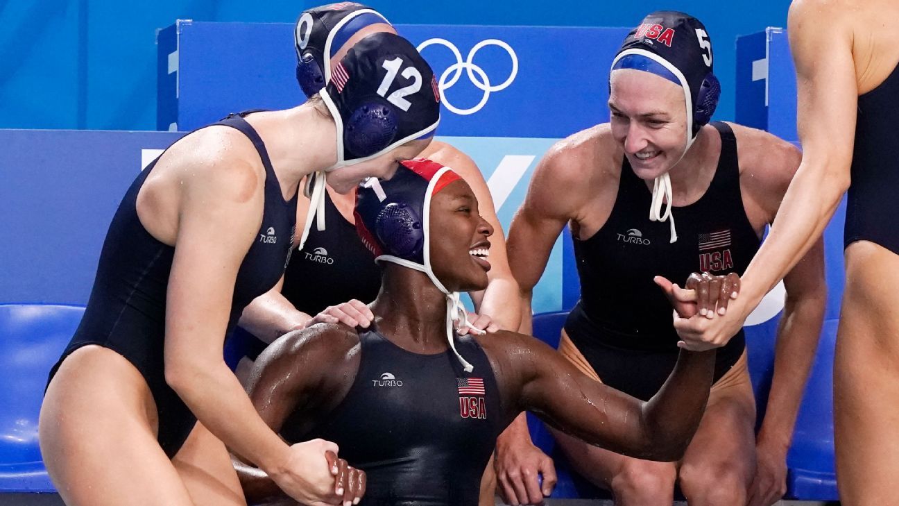 Estados Unidos venció a España por tercera vez en el oro femenino de waterpolo