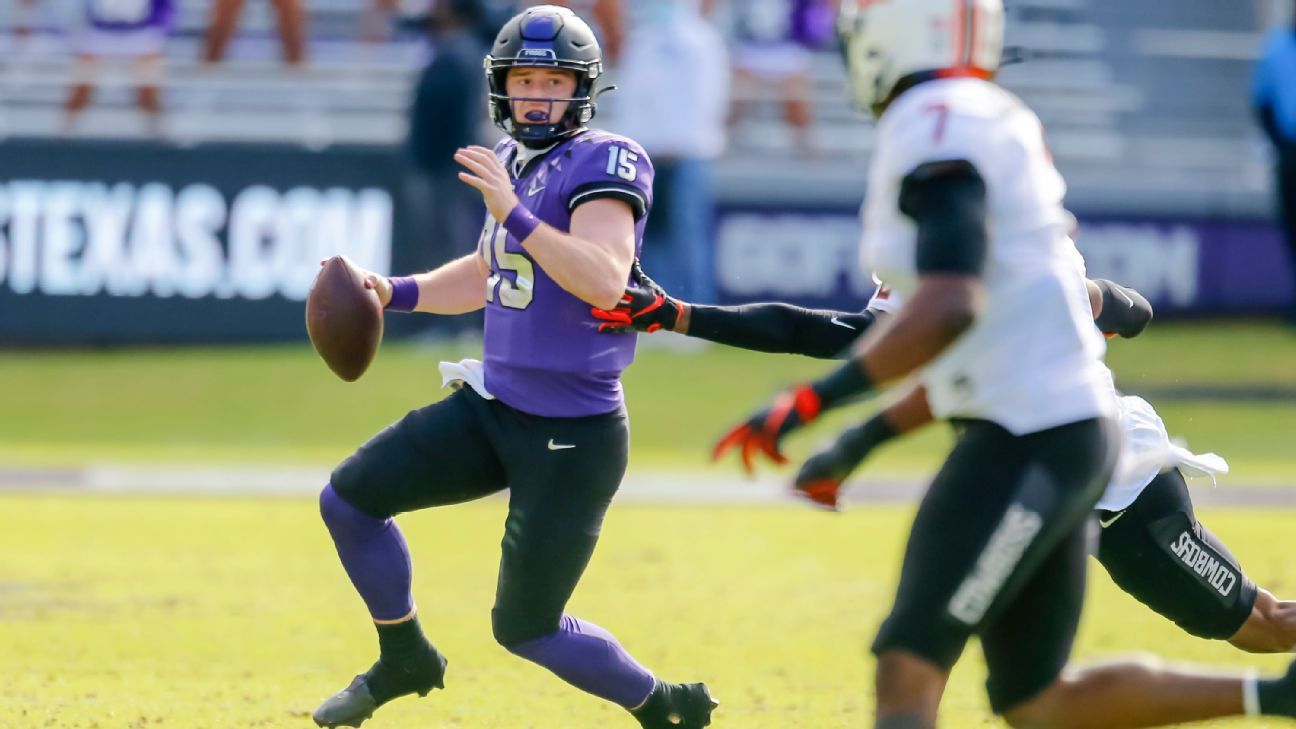 Novo técnico Sonny Dykes diz que TCU Horned Frogs pode jogar 3 QBs na primeira partida