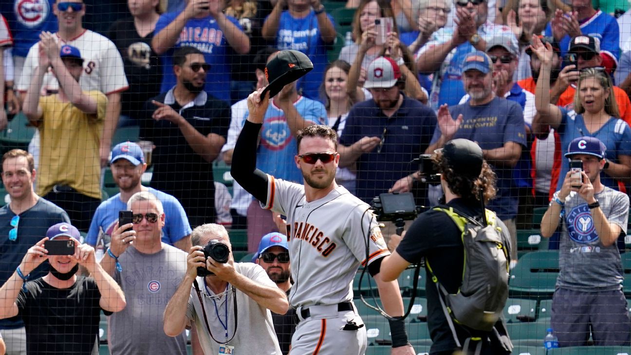 Kris Bryant shares heartfelt moment in dugout after trade to Giants