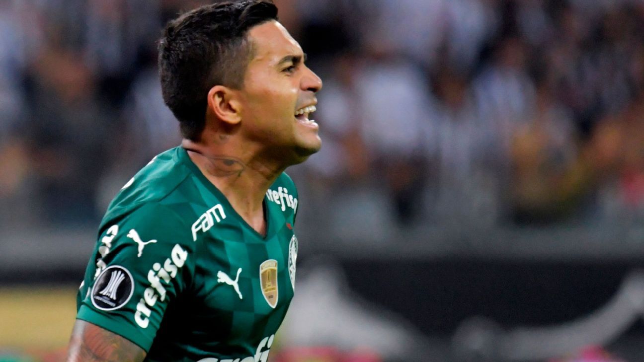Possível reviravolta no interesse do Cruzeiro por Dudu preocupa Palmeiras