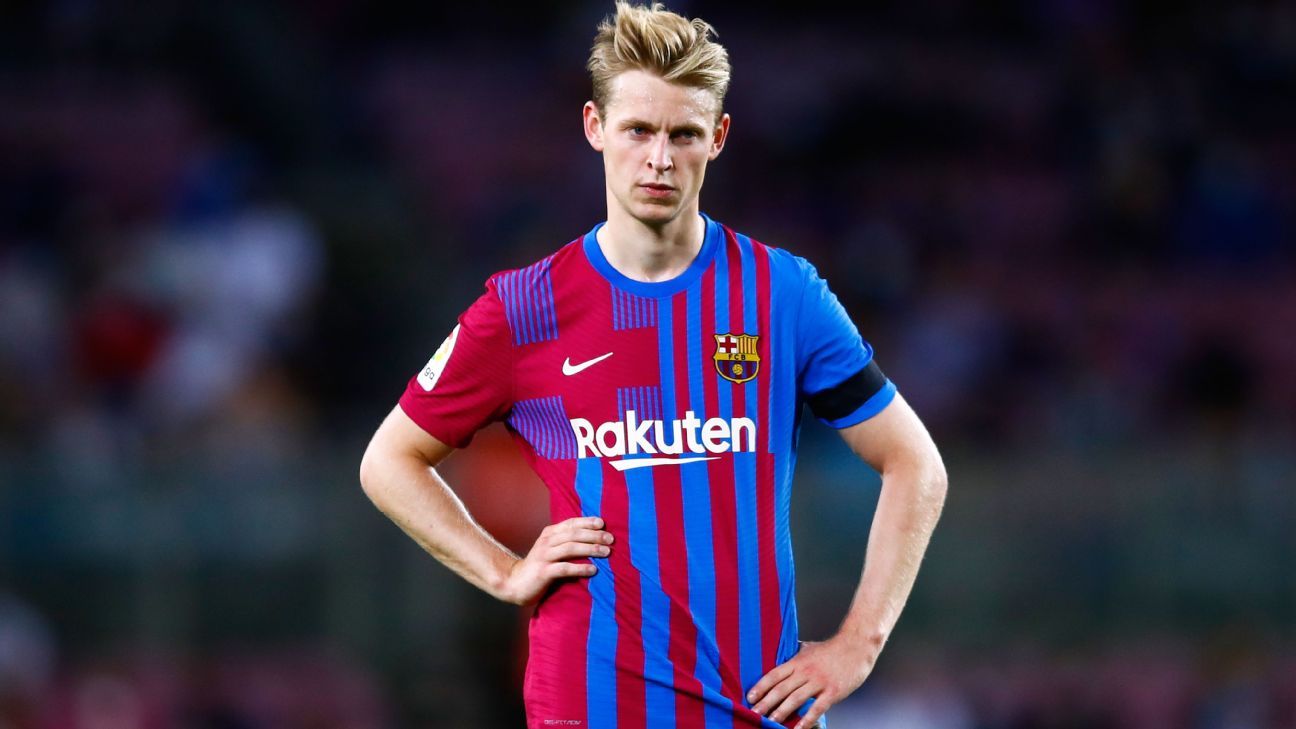 LIVE Transfer Talk: Bayern eye Barcelona stars De Jong, Dest, Pedri, Ter Stegen