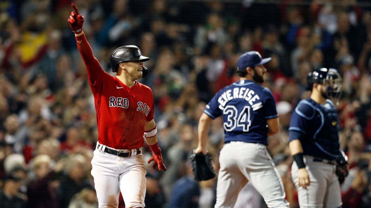 Walk-off sacrifice fly by Kiké Hernandez propels Boston Red Sox into ALCS
