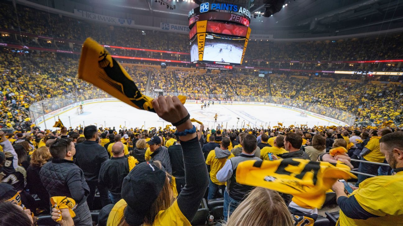 Penguins' sellout streak ends after 14 years