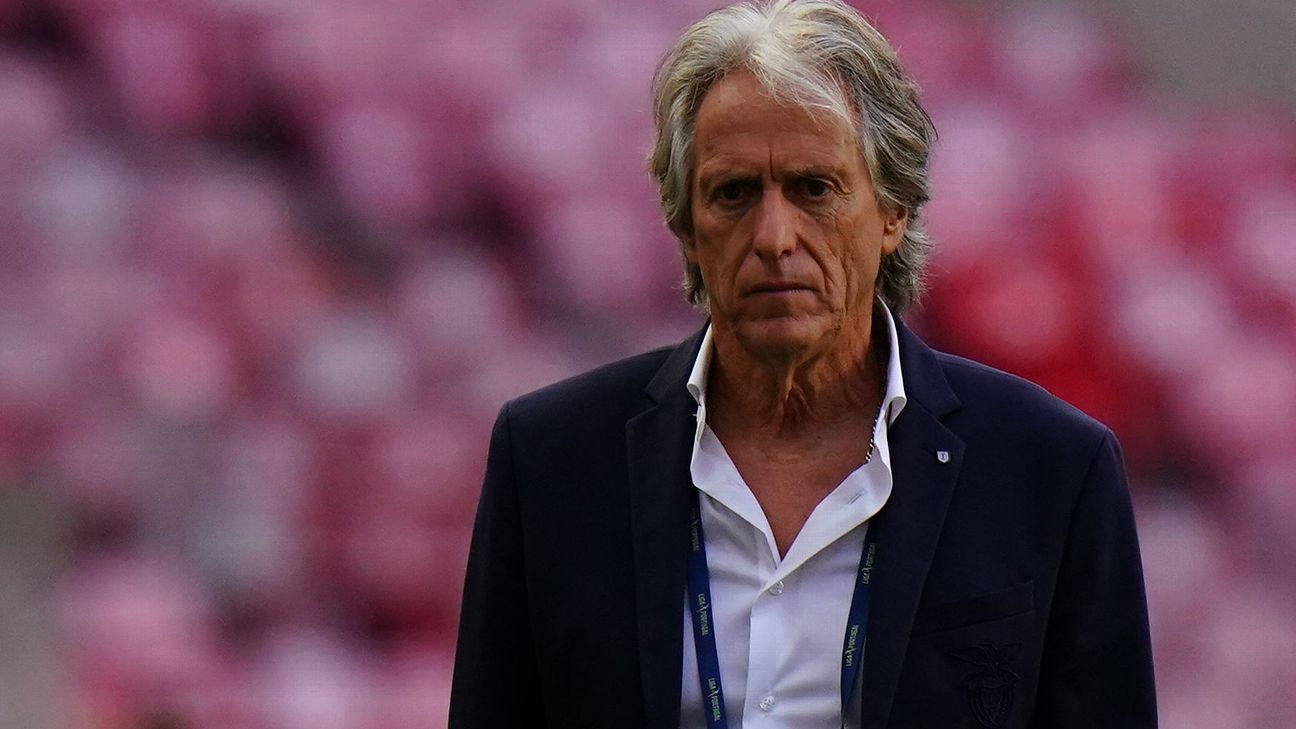 Jorge Jesus Answers About Flamengo And Reveals Annoyance At Benfica With Criticism I M Not Happy