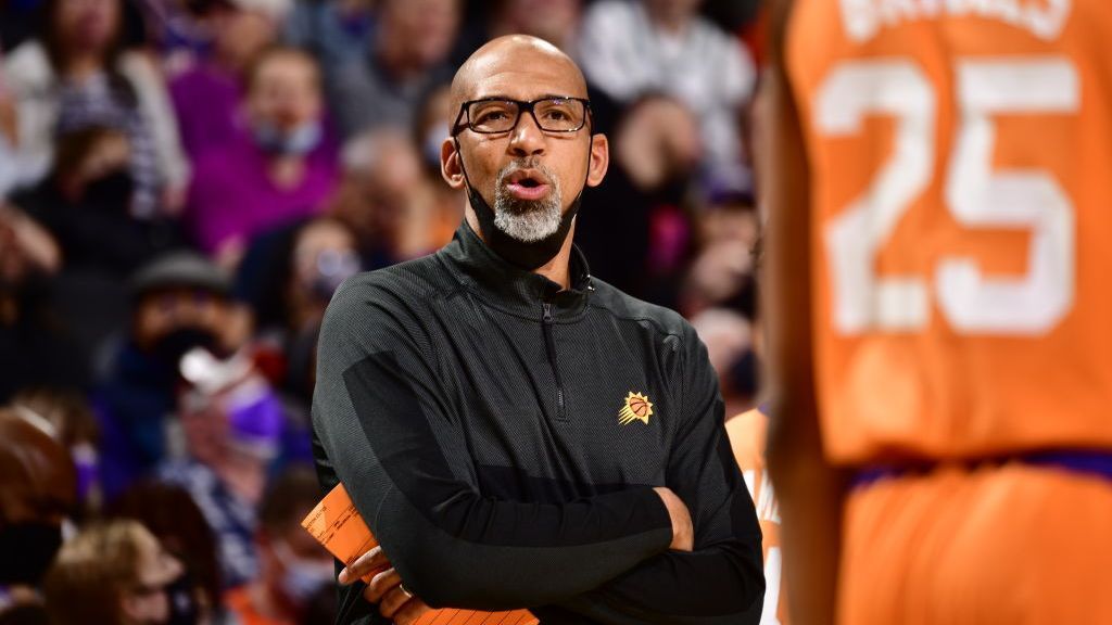 Suns coach Monty Williams practicing plays for NBA All-Star game