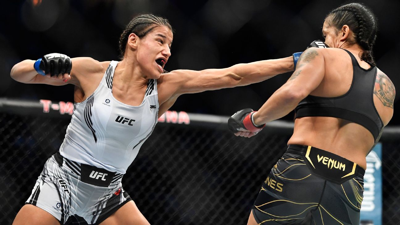 UFC 269 live results and analysis: Julianna Pena shocks Amanda Nunes