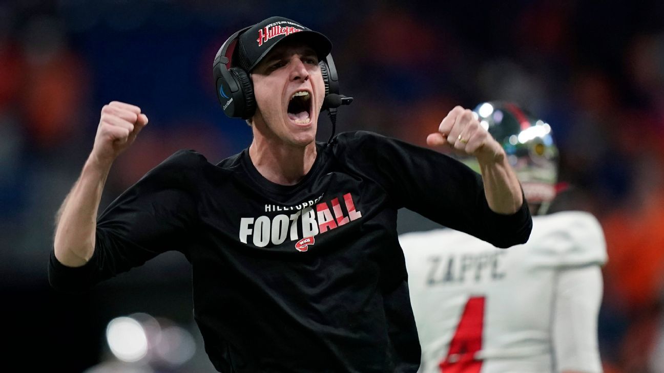 FAU makes Kittley youngest head coach in FBS