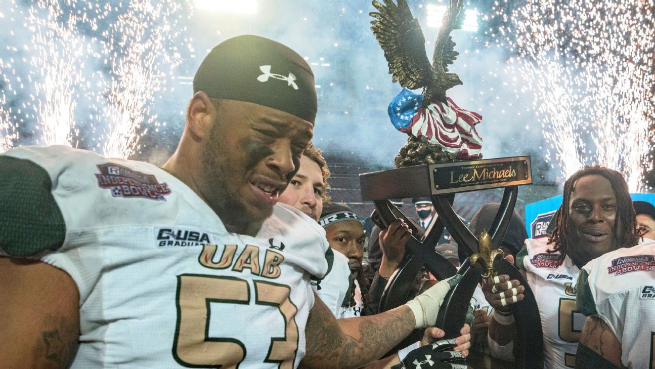 College football bowl preview Players and storylines to College football bowl preview Players and storylines to