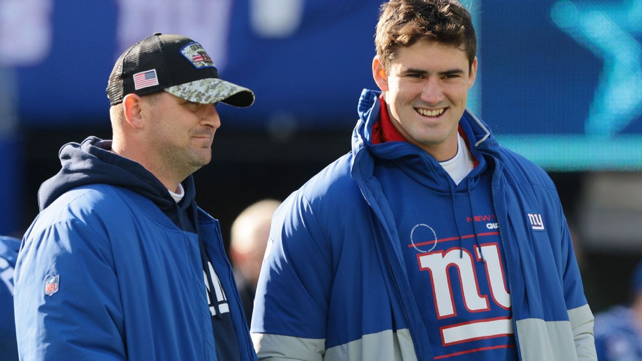 Last-place New York Giants shut down injured quarterback Daniel Jones for final ..