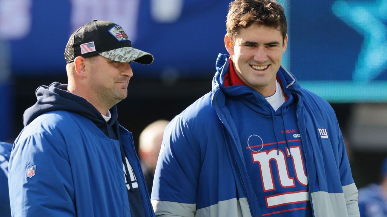 New York Giants plan to bring back Joe Judge, Daniel Jones for 2022 season, sour..