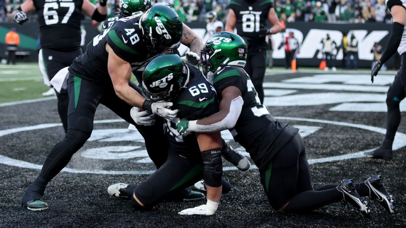 Offensive linemen score touchdowns for both teams in Jaguars vs. Jets