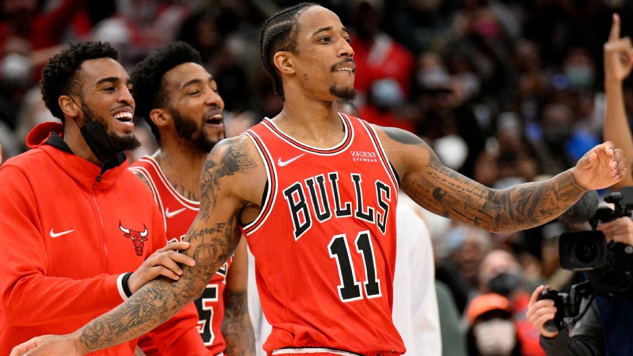 DeMar DeRozan continues to 'bring that calm presence,' drains buzzer-beater on second-straight night to lift surging Chicago Bulls