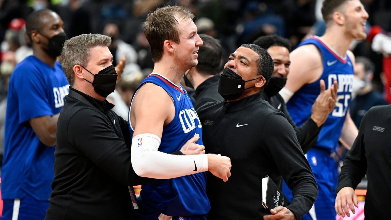 LA Clippers rally from 35 down to stun Washington Wizards in latest comeback win