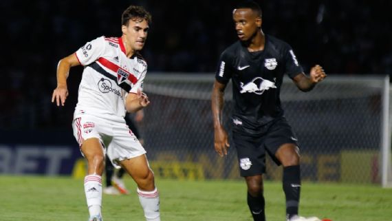 [COMENTE] Como você avalia o desempenho do São Paulo na derrota diante do Bragantino?