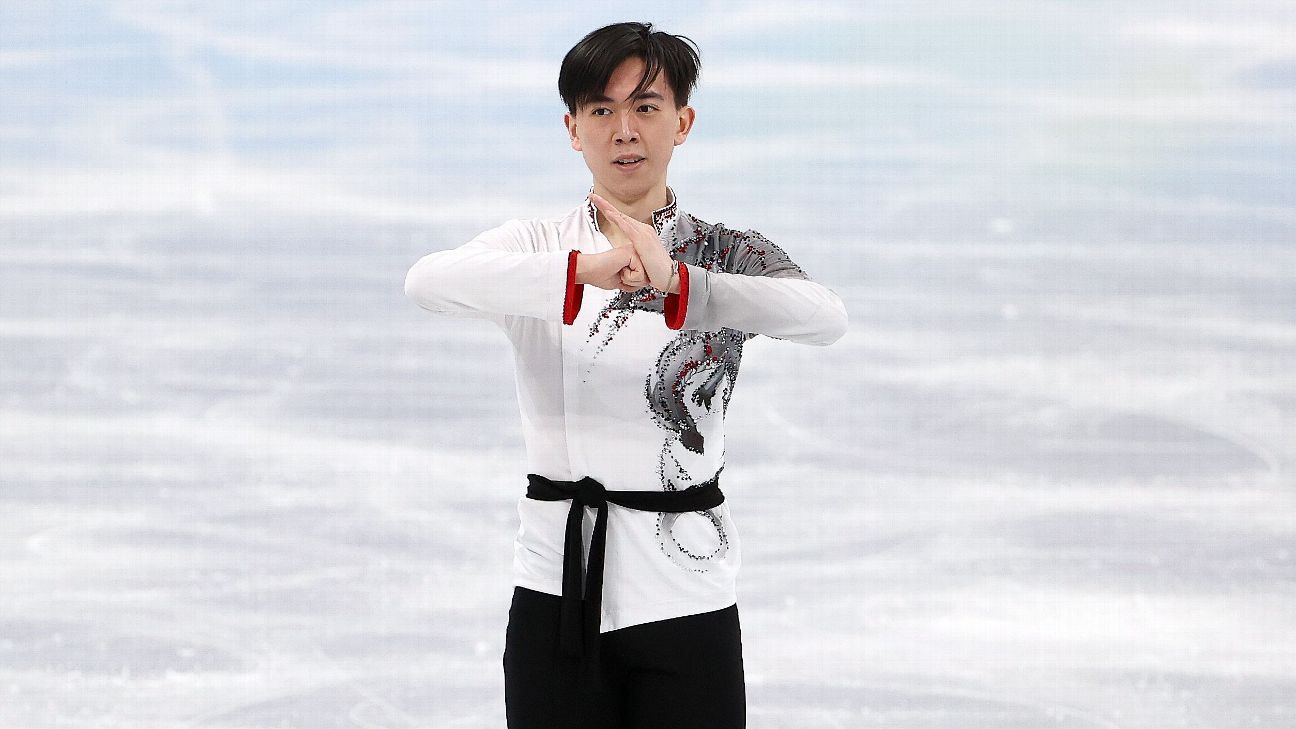 American figure skater Vincent Zhou announces withdrawal from Olympics due to positive COVID-19 test