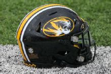 Missouri OL Jones in need of heart transplant, Drinkwitz says