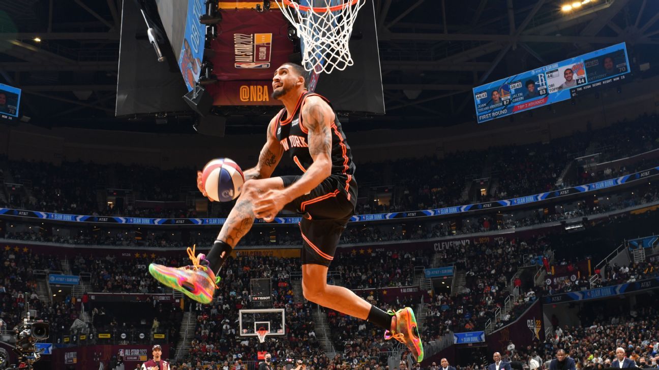 Warriors Juan Toscano-Anderson holds his own in NBA Slam Dunk