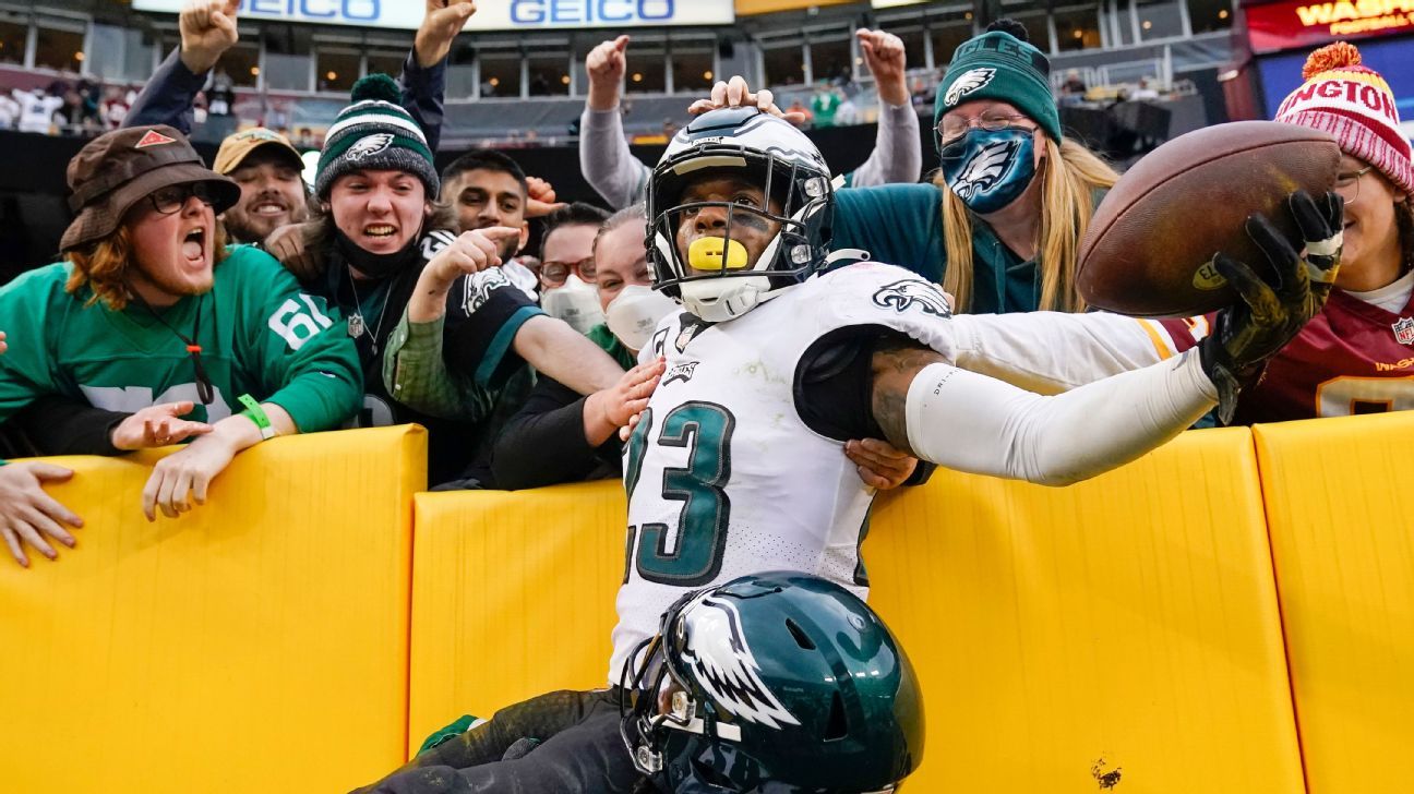 Colts sign former Eagles safety Rodney McLeod