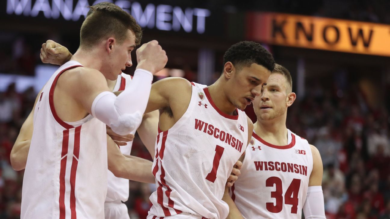 Wisconsin Badgers' Johnny Davis takes over in win over Colgate at NCAA  tournament - ESPN