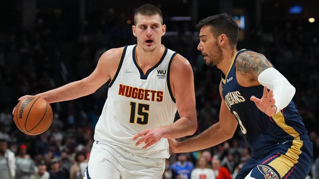 Jokic has triple-double, Nuggets rout Suns for 3-2 lead - The San Diego  Union-Tribune