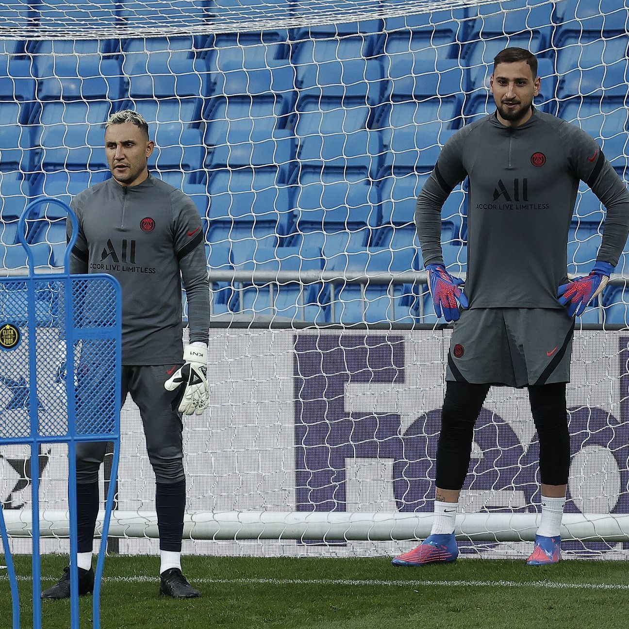 Psg Robbery PSG's Letellier, family robbed in Paris home - police source - ESPN
