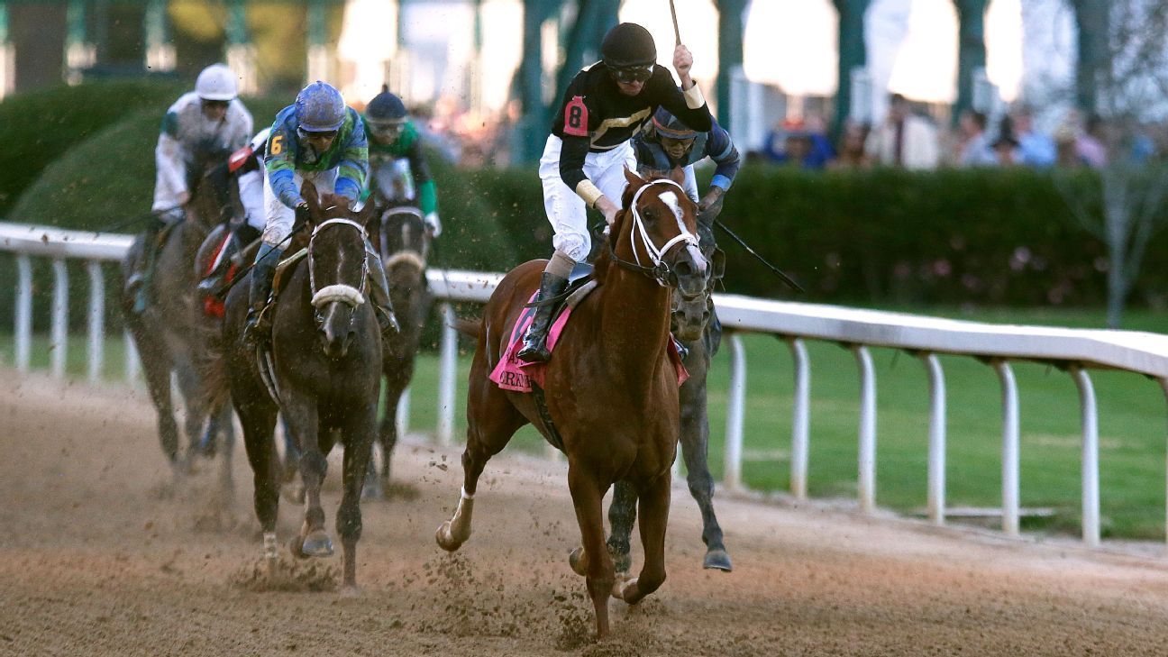 Cyberknife pulls upset to win Arkansas Derby; filly Secret Oath