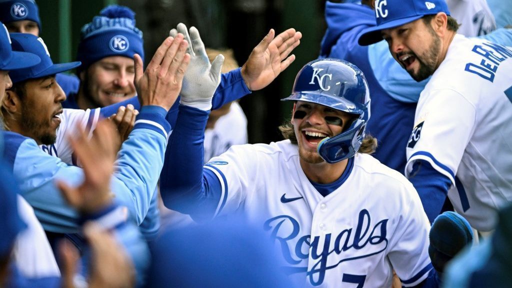 ‘It just felt right’ – Bobby Witt Jr.’s debut ends with clutch hit to key Kansas City Royals win – ESPN