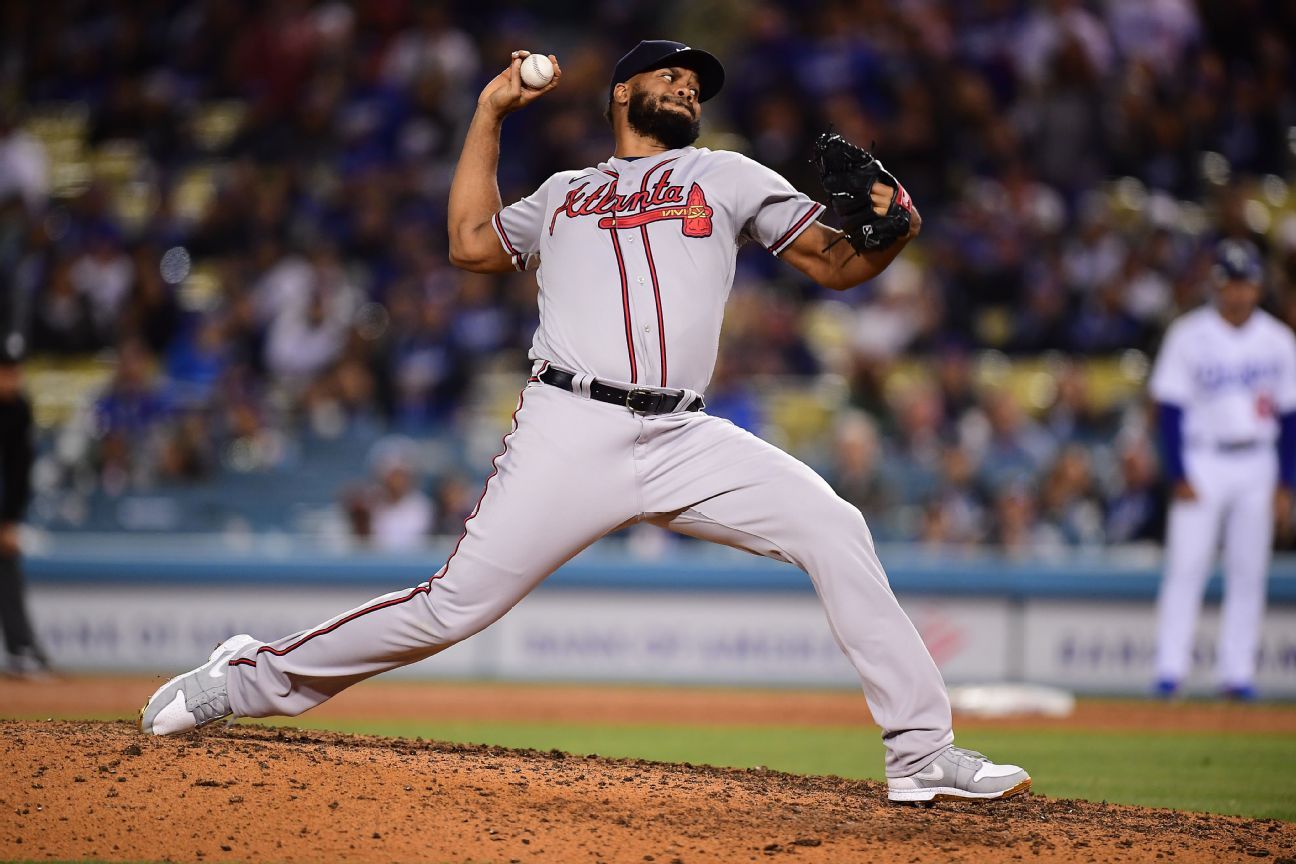 Kenley Jansen, longtime Dodgers closer, joins Braves