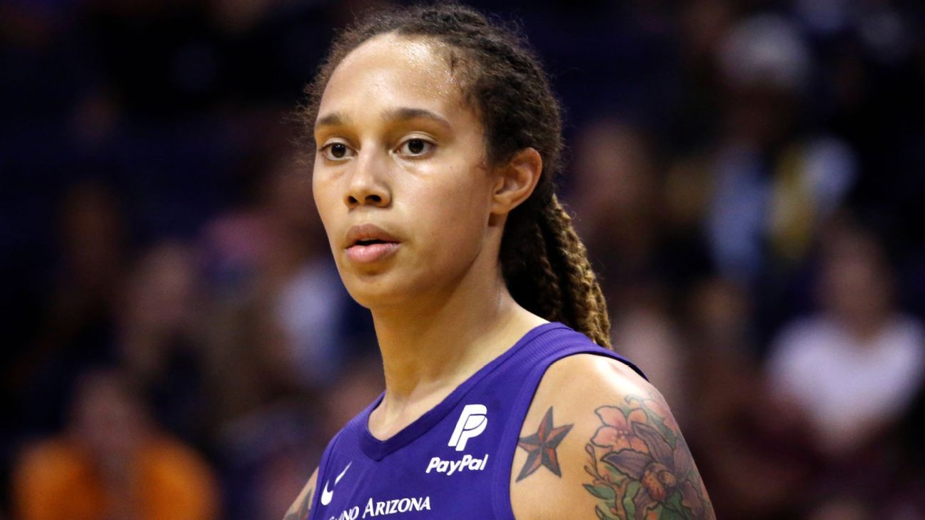 Source: WNBA to honor Griner with floor decal thumbnail