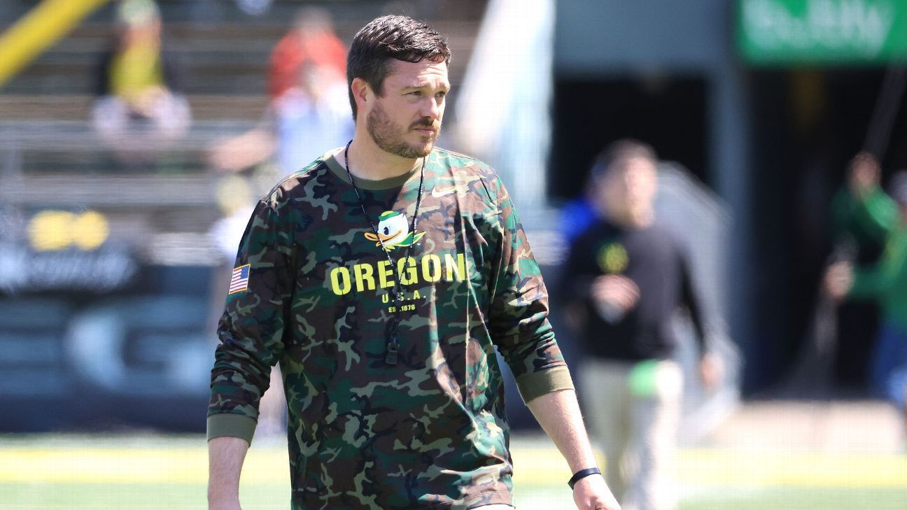 Oregon coach Lanning gets extension, raise