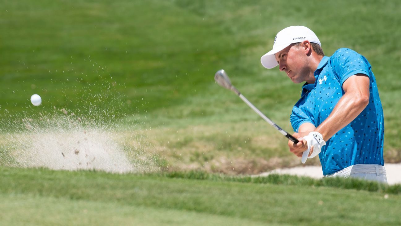 Jordan Spit dispara 64, 1 detrás de Sebastián Muñoz en PGA Byron Nelson