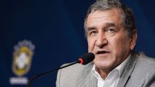 Carlos Alberto Parreira recebe alta da UTI depois de mais de um mês