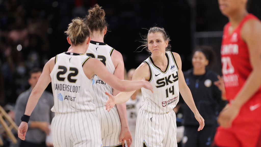 Chicago Sky clinch spot in WNBA Commissioner's Cup finals, to face Las Vegas Ace..