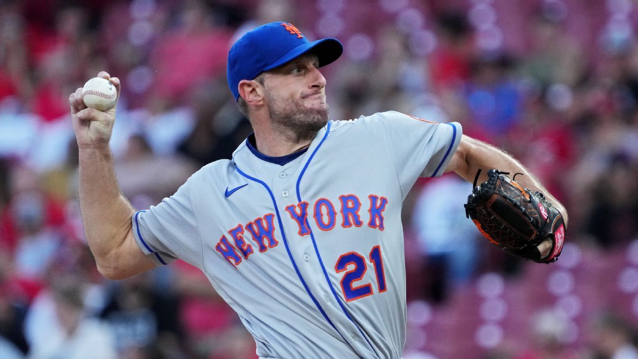 PHOTOS: Mets ace Scherzer pitches to sold-out crowd at Dunkin' Donuts Park