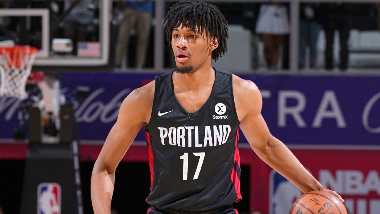 Portland Trail Blazers rookie Shaedon Sharpe out of summer league with  shoulder injury - ESPN