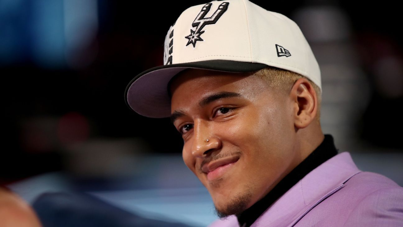 San Antonio Spurs rookie Jeremy Sochan 'not intending on being disrespectful' to..