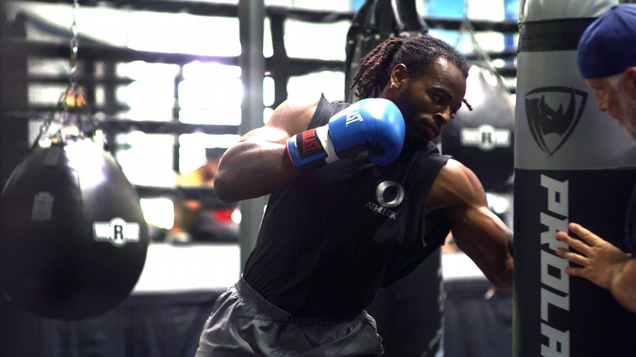 Inside Najee Harris' intense Texas workouts as he prepares for pivotal role with..