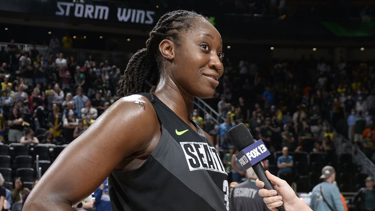 Seattle Storm's Tina Charles 4th player in WNBA history to