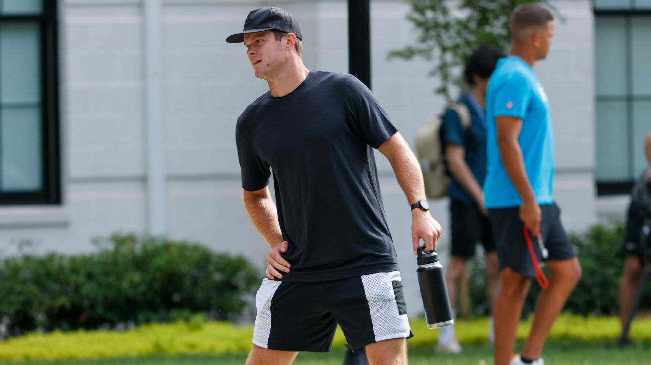 Darnold, Mayfield are 'cool' with QB competition