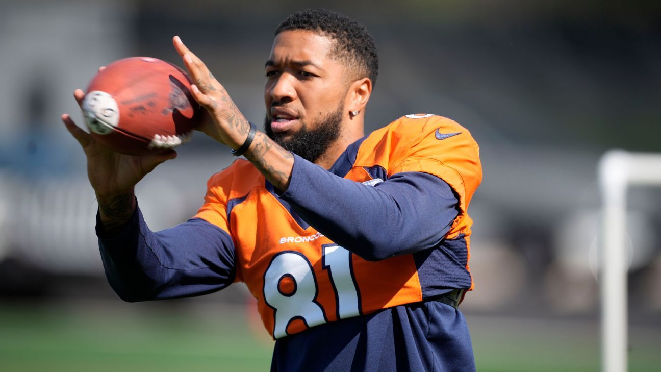 Sources - Denver Broncos WR Tim Patrick suffers torn ACL in right knee, out  for season - ESPN