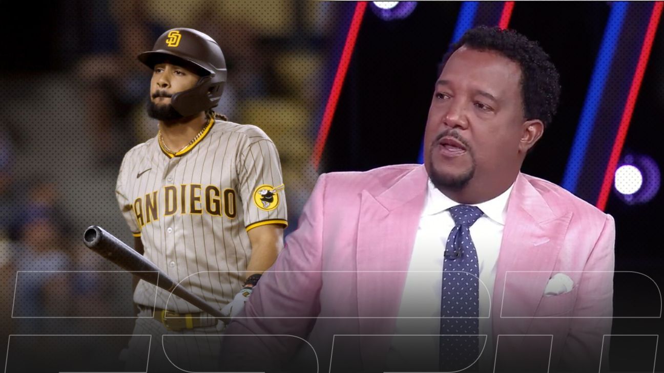 TBS' Pedro Martinez gets 7-figure deal after brief ESPN interest