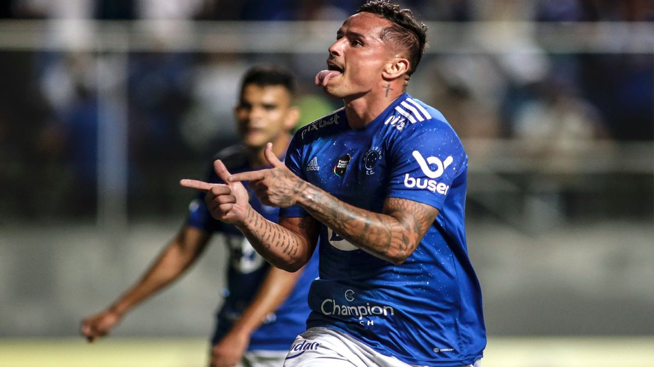 Cruzeiro goleia lanterna N&Atilde;&iexcl;utico sem dificuldades em noite de fim de seca  de Edu e amplia vantagem no topo da S&Atilde;&copy;rie B
