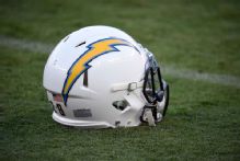 Western Michigan's O'Leary hired as Chargers' defensive coordinator