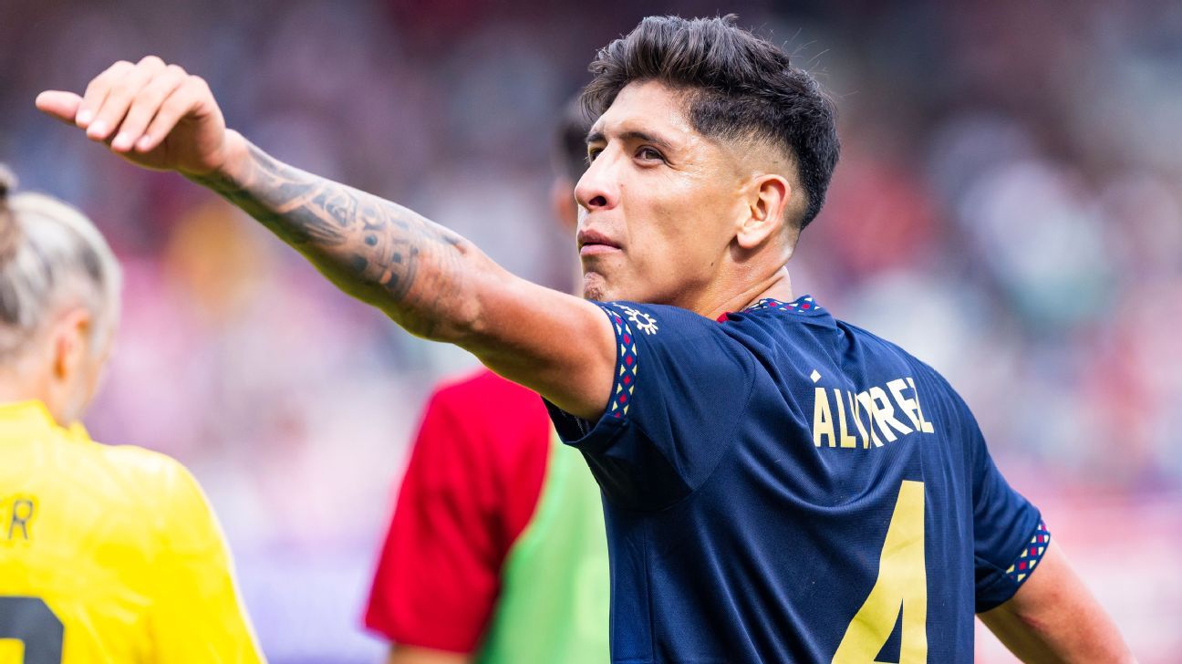 Live Transfer Talk Mexico S Edson Alvarez To Leave Ajax If Chelsea Return With New Deal In Winter