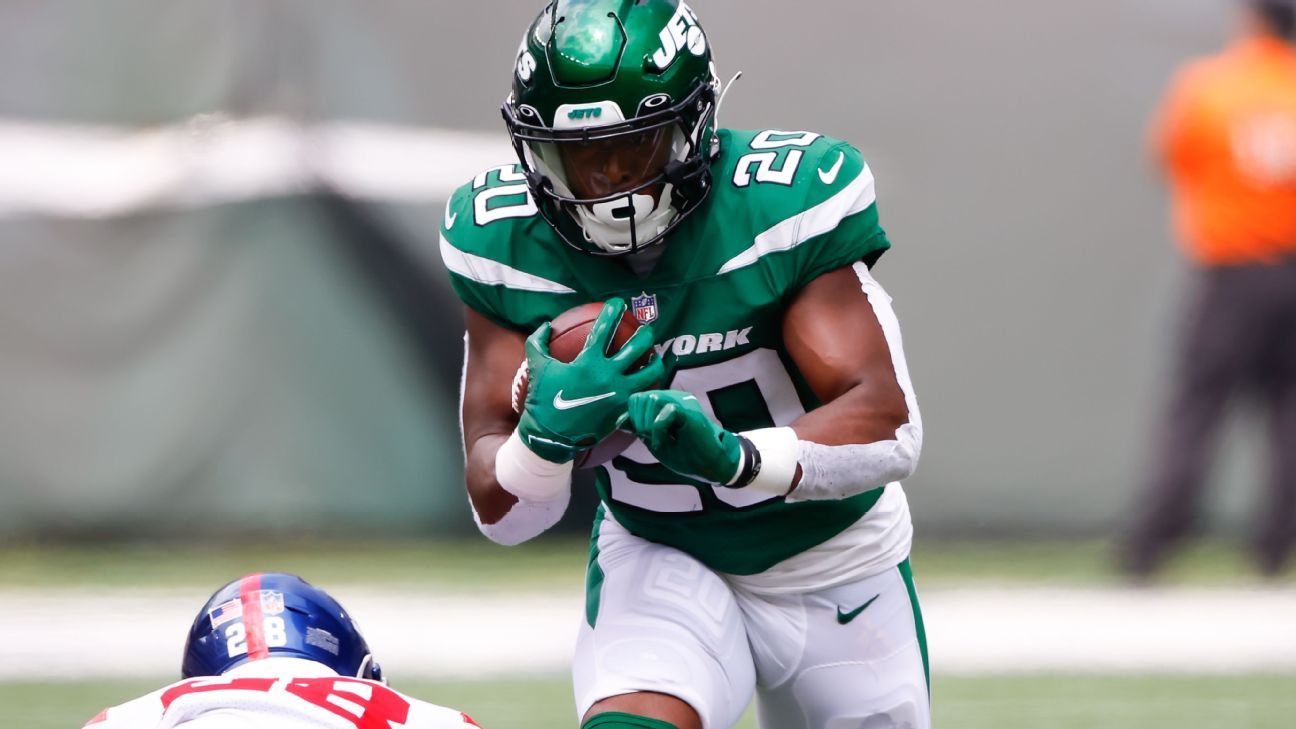 Fantasy football field yates rookies running backs storylines week 1