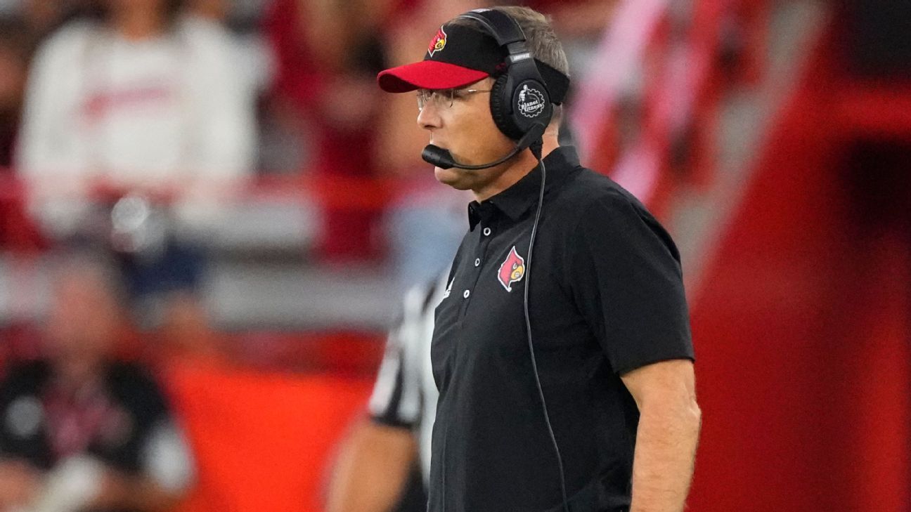 Cincinnati tabs Scott Satterfield to replace Luke Fickell